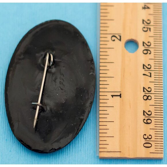 Vintage Wooden Oval Floral Elegance Brooch - N6 - Picture 2 of 2